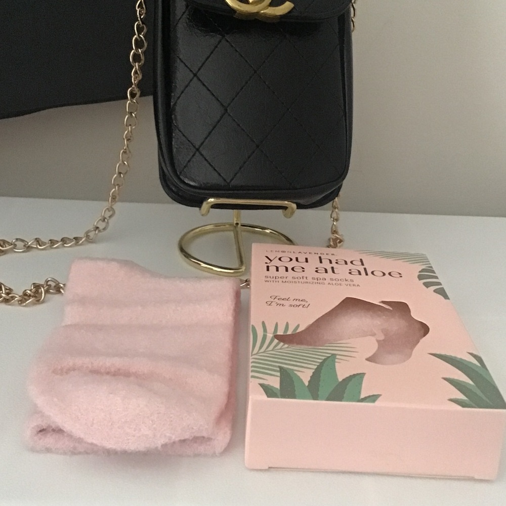 Lemonlavender aloe pink socks nib